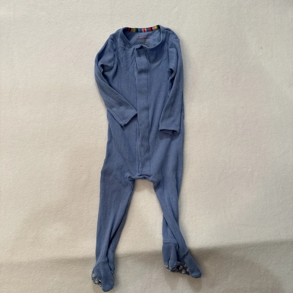 Magnetic me sleeper size 9-12 months -blue
